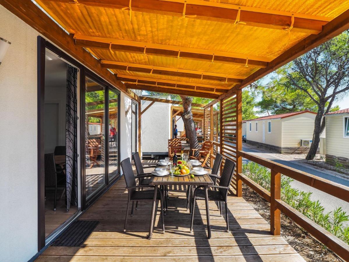 Mediteran Travel Mobile Homes Solaris Brodarica  Exterior photo